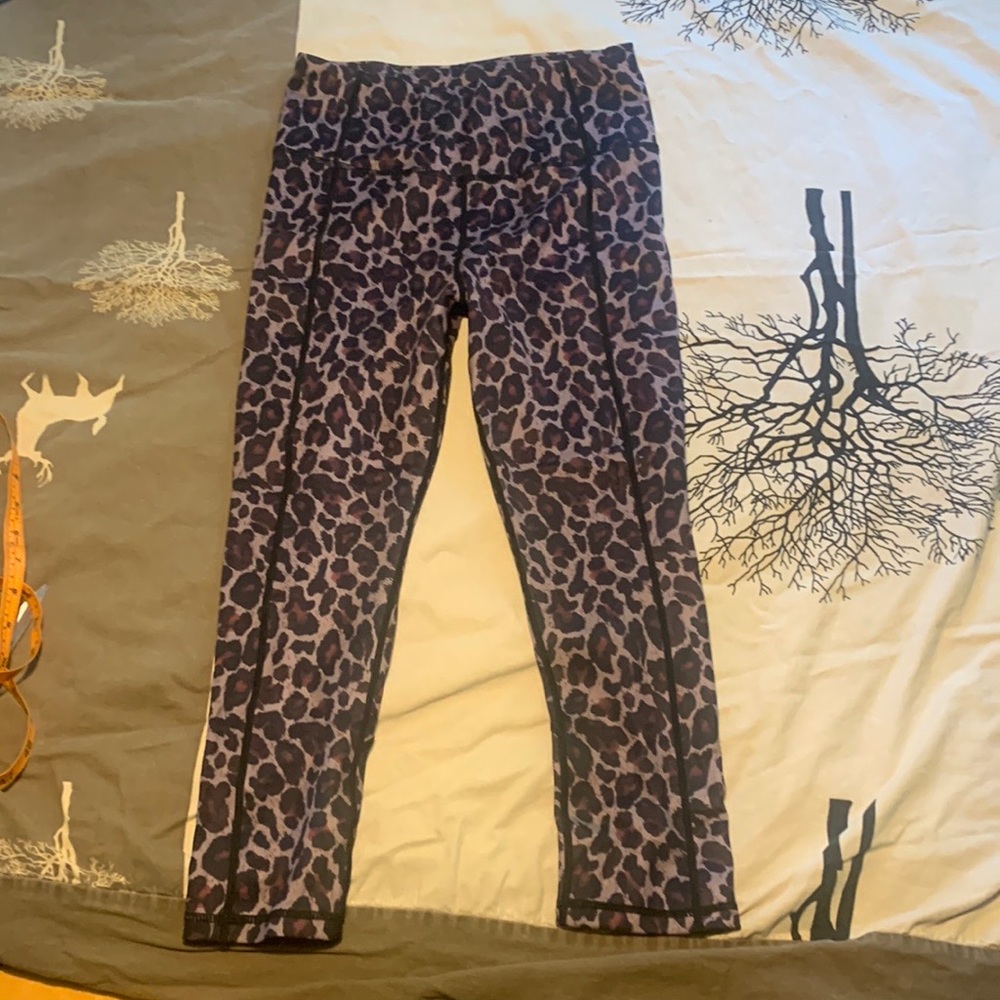 Promover Workout Capris - Picture 4 of 5